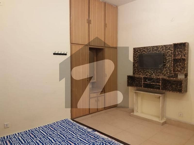 Fully Furnished Upper Portion Room Available For Rent F_7 Sector