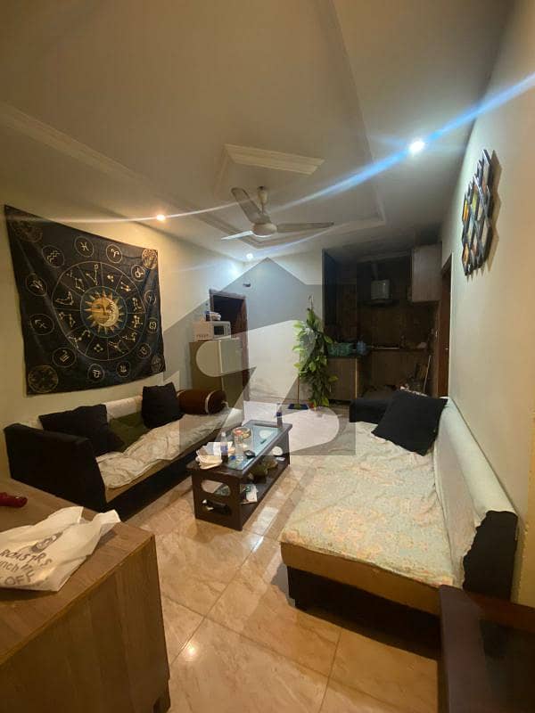 Fully Furnished Room Available For Rent Fully Furnished Room Available For Rent