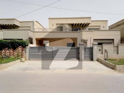 500 Square Yards House Is Available In Askari 5 - Sector G