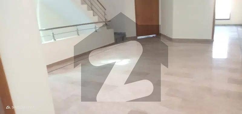 10 Marla Used House For Sale F Block Johar Town Lahore