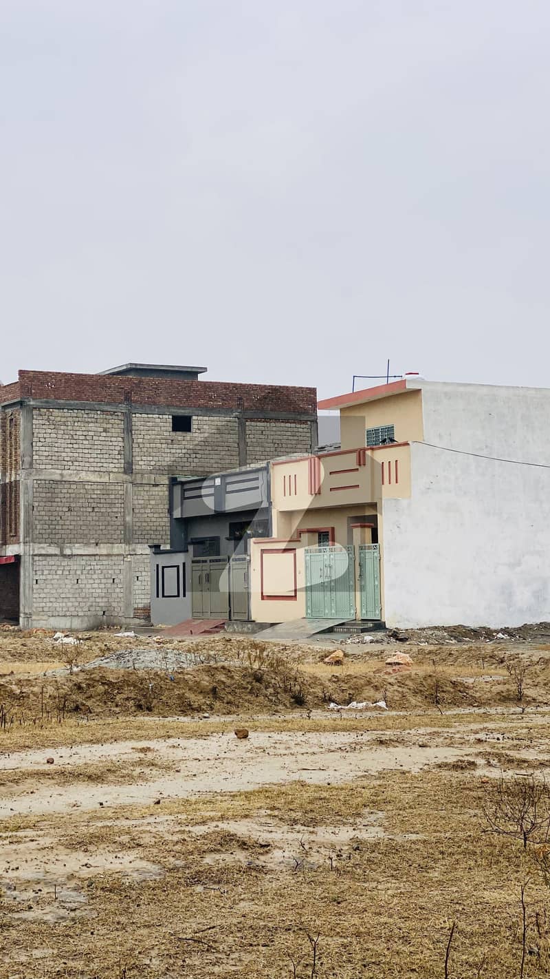 فیصل اقبال ٹاؤن واہ میں 3 کمروں کا 6 مرلہ مکان 62.0 لاکھ میں برائے فروخت۔