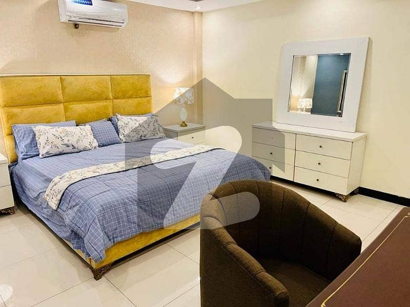 Dha phase 5
one kanal house Available for rent 
fully furnished