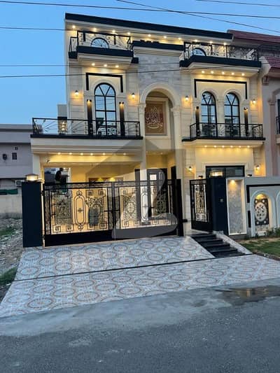 10 Marla brand new Spanish design luxury house for sale in Central Park Lahore
