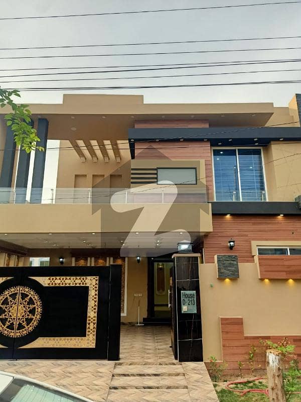 brand new house for sale Wapda Town Multan
