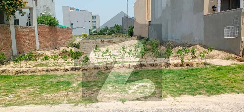 4 Marla Commercial Plot Hot Location Available For Sale In Eden City Agora Lahore