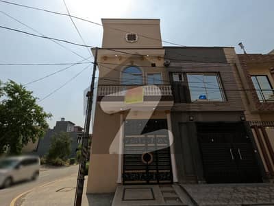 2.5 Marla Spacious House Available In Eden Boulevard - Block B For sale