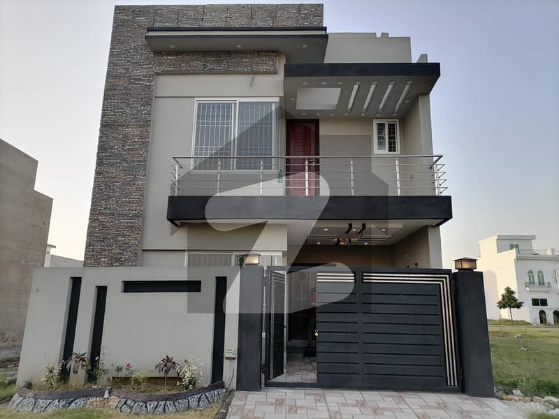 Prime Location House Of 5 Marla Available In Citi Housing Society - Block A Extension