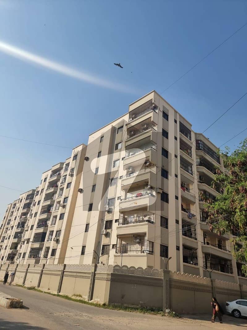 Al habib pride 3 bedroom drawing for rent Al habib pride 3 bedroom drawing for rent