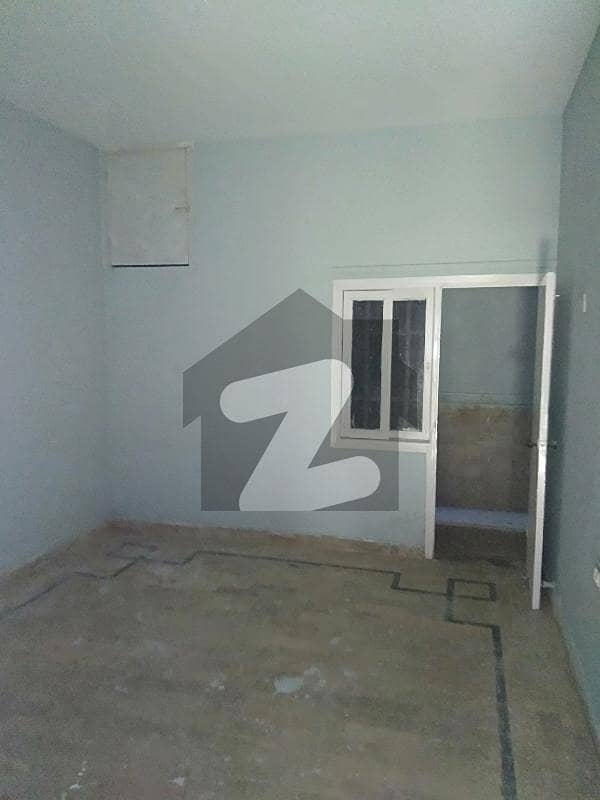 2 Bed Drawing Lounge Good Condition 2nd floor AL Zulfiqar View Near Main Road