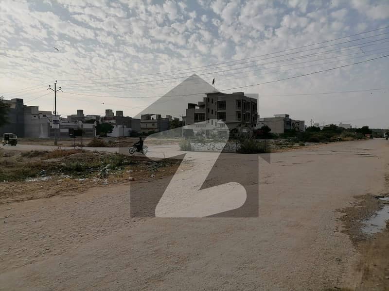1594 Square Yards Commercial Plot For sale In Karachi