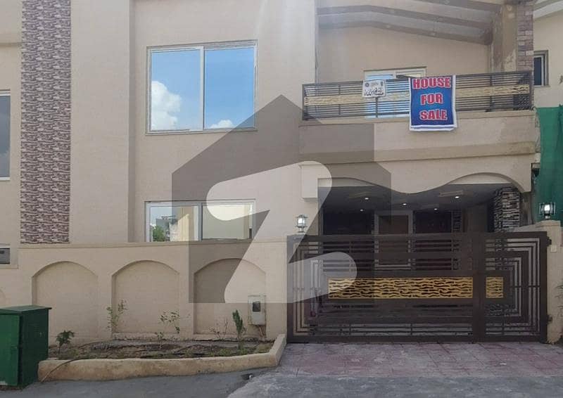 Prime Location 7 Marla House Is Available For Sale In Bahria Town Phase 8 - Safari Valley