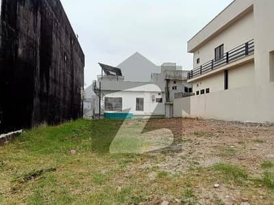 10 Marla Heighted plot Available For Sale Near to Main Entrance And Mosque