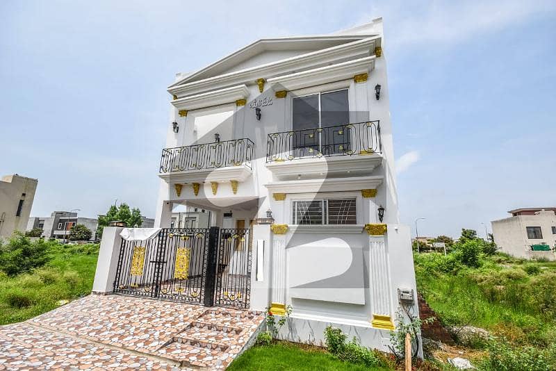 5 Marla Brand New Spanish House For Sale DHA 9 Town