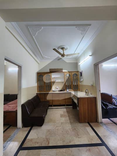 سوان گارڈن ۔ بلاک بی سوان گارڈن اسلام آباد میں 3 کمروں کا 4 مرلہ فلیٹ 53 لاکھ میں برائے فروخت۔