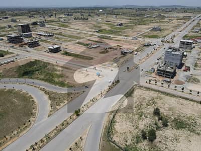 Main Boulevard 30x50 Plot On Investor Rate Mumtaz City - Ravi Block ...