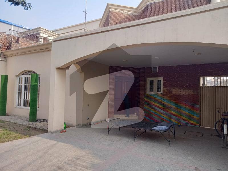 1 Kanal Ground Portion For Rent Near Main Canal Road Upper Mall Lahore