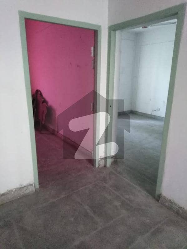 Flat For Rent Near Comstas Near Bhobtia Chowk Johar Town, Lahore ID45473612