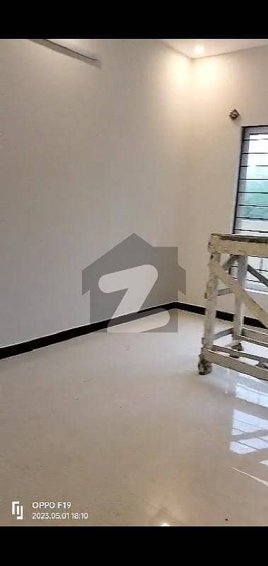 Full Plaza Available For Rent Full Plaza Available For Rent
