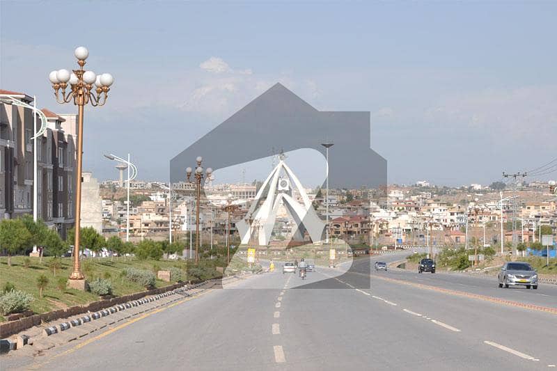 5 Marla Proper Iet For Sale In Bahria Town Phase 8