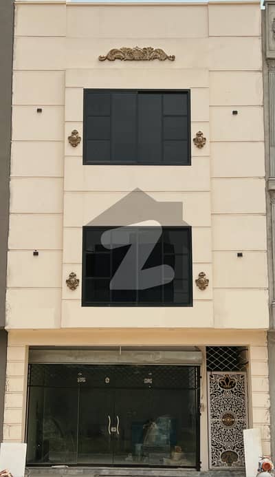4 marla Plaza Ground Floor and Flats Available for Rent