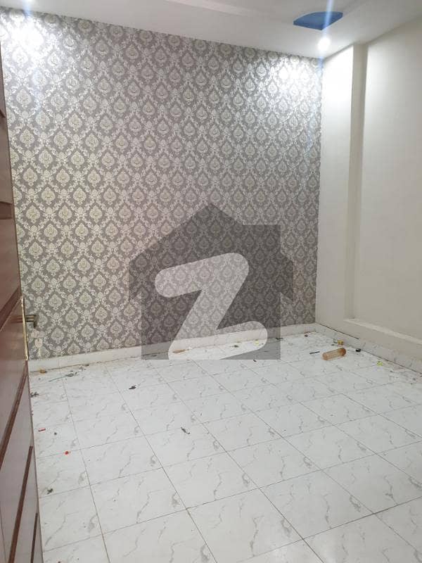 Lower Portion Flat Available For Rent In Samanabad