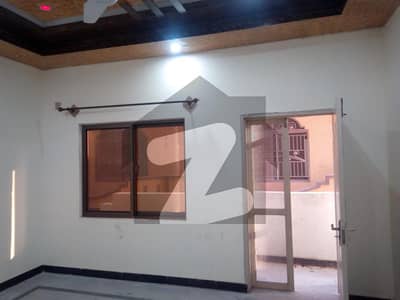 HOSTEL CITY 6 BED DOUBLE STORY House For Rent In Royal Avenue