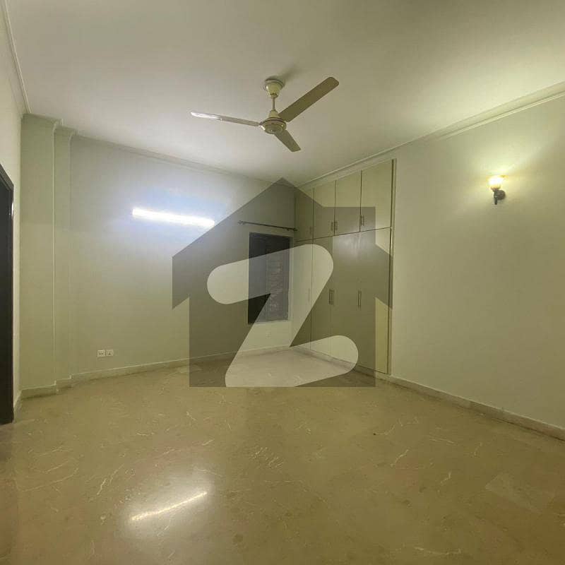 3 bedroom Beautiful Apartment For Rent in F11