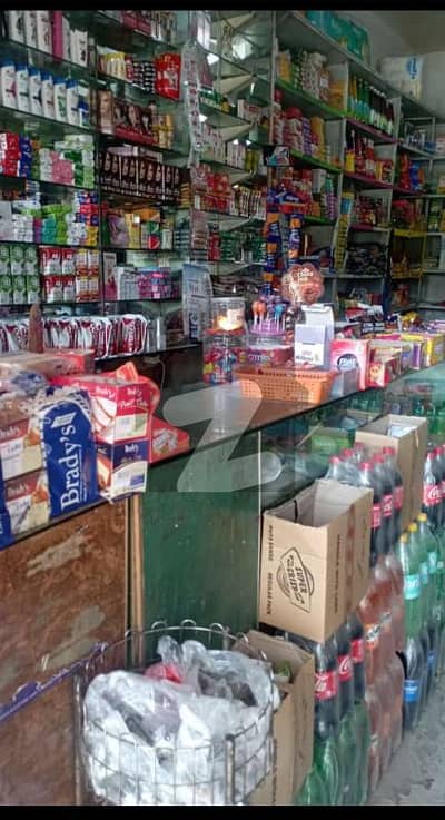 حیات آباد فیز 7 حیات آباد پشاور میں 2 مرلہ دکان 1 لاکھ میں کرایہ پر دستیاب ہے۔