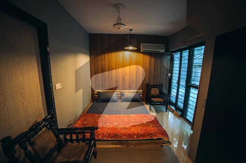 شادمان 2 شادمان لاہور میں 7 کمروں کا 1 کنال مکان 3.5 لاکھ میں کرایہ پر دستیاب ہے۔