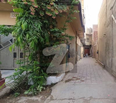 2.8 Marla House Is Available For Sale In Sabzazar Scheme Block H Lahore