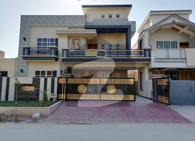 میڈیا ٹاؤن راولپنڈی میں 6 کمروں کا 12 مرلہ مکان 5.9 کروڑ میں برائے فروخت۔