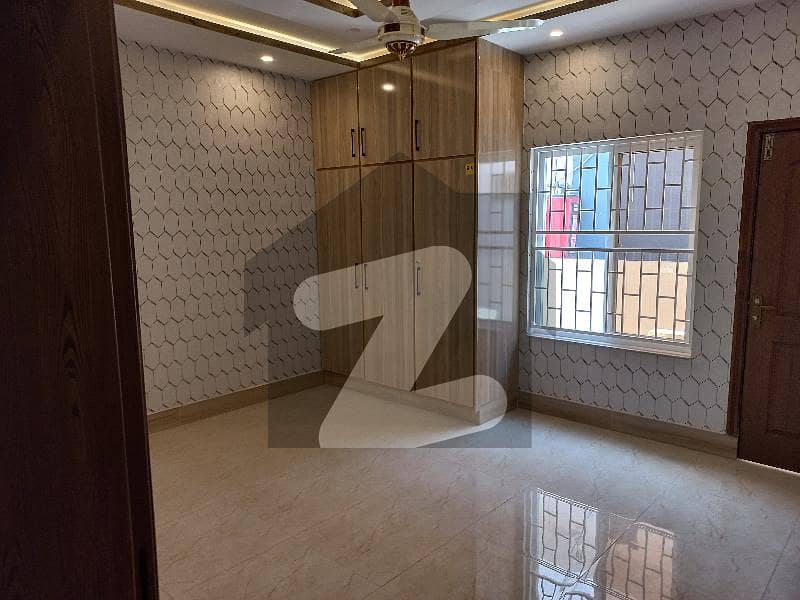 1 Kanal Upper Portion Available For rent In Wapda Town Phase 1 - Block H2