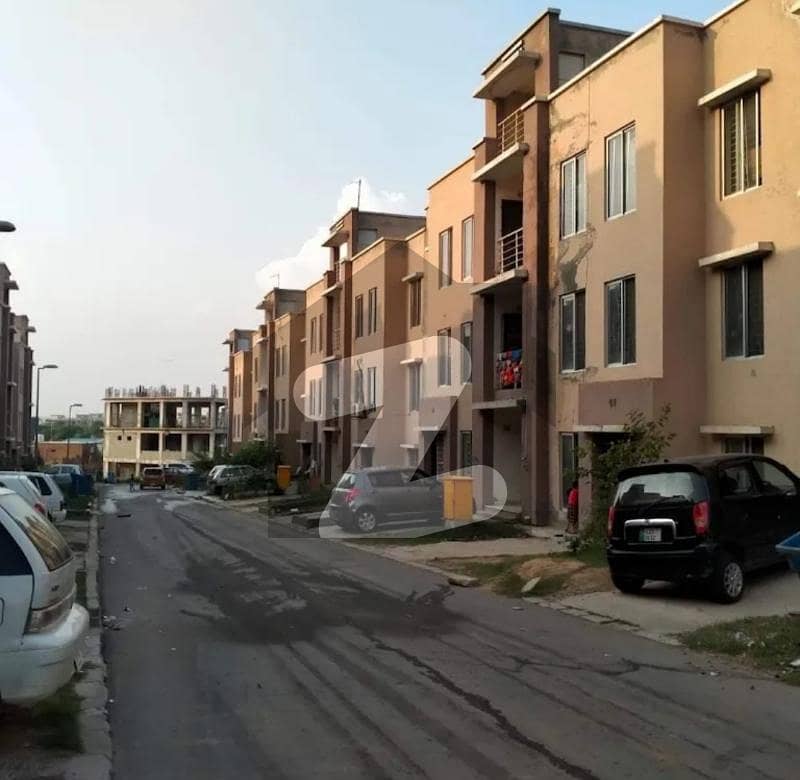 Flat Of 5 Marla Is Available For rent In Bahria Town Phase 8 - Awami Villas 5, Rawalpindi