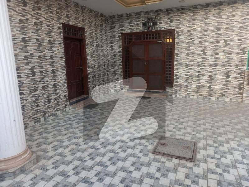 Chance Deal 400yrds Beautiful Renovated Bungalow Prime Location Saba Avenu Dha phase 5