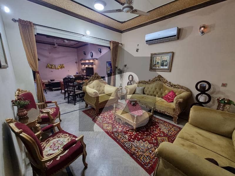 مصطفیٰ ٹاؤن لاہور میں 6 کمروں کا 7 مرلہ مکان 3.0 کروڑ میں برائے فروخت۔