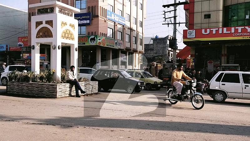 Shop for sale in Ghauri Town Shop for sale in Ghauri Town