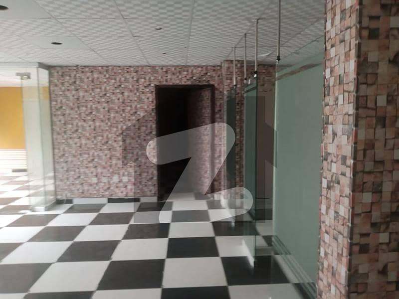 Property Links Offering 1200 Sq Ft Commercial Space For Office On Rent