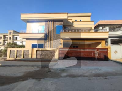 14 Marla (double Storey + Basement) Beautiful House Is Available For Sale In Gulshan Abad Sector # 1, Rawalpindi