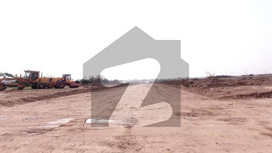 Residential Plot For Sale In Rs. 11,000,000