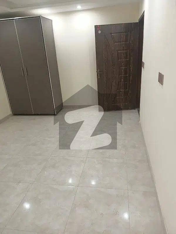 Reasonable 4 Marla Flat With Gas Available For Rent In Pak Arab Housing Society (Bechlor's Only)