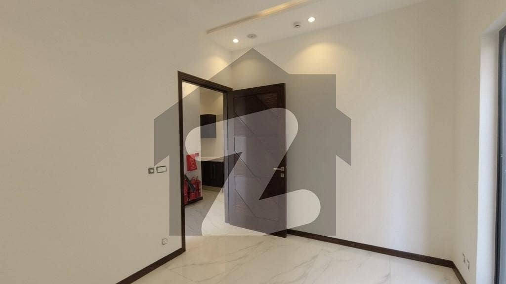 ڈی ایچ اے فیز 7 - بلاک ٹی فیز 7 ڈیفنس (ڈی ایچ اے) لاہور میں 3 کمروں کا 5 مرلہ مکان 1 لاکھ میں کرایہ پر دستیاب ہے۔