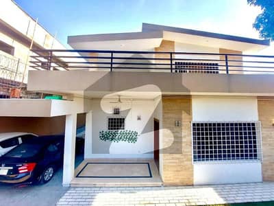 1 Kanal Lavish House Available For Sale At Prime Location Near F7/2 Commercial In Islamabad