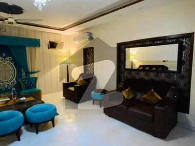 1 Kanal Furnished Bedroom For Rent