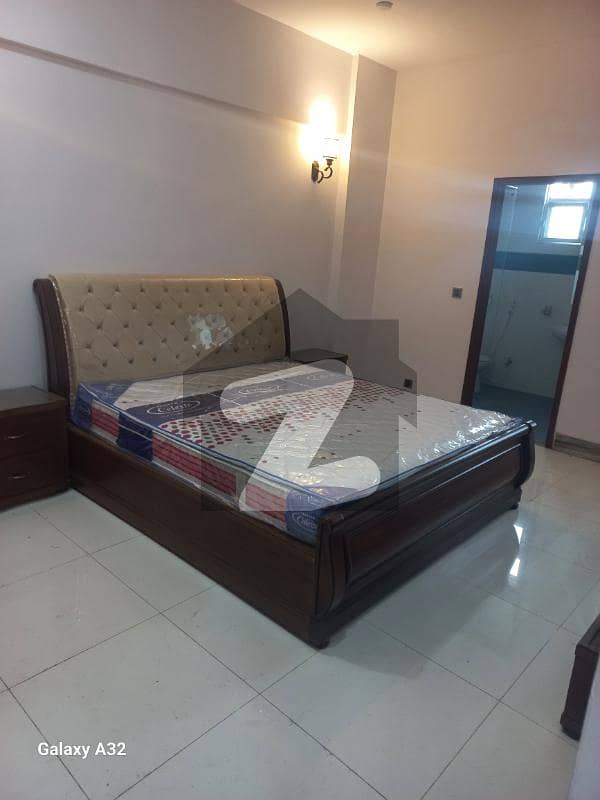 Clifton Fully Furnished Room Along With Lounge