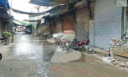 4 KANAL COMMERICAL LAND RAIWIND CITY 159 FRONT MAIN BAZAR