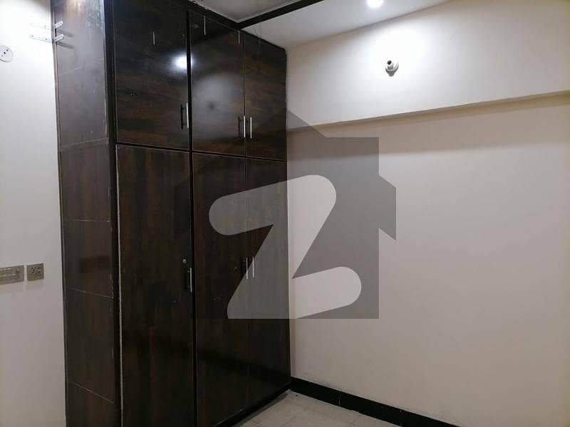 جوڈیشل کالونی فیز 1 جوڈیشل کالونی لاہور میں 3 کمروں کا 1 کنال بالائی پورشن 60 ہزار میں کرایہ پر دستیاب ہے۔