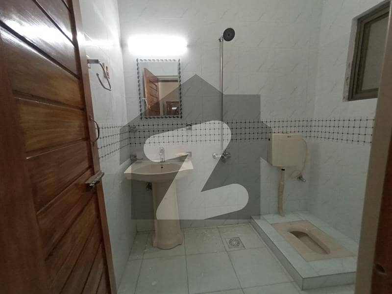 گرین ایکڑز ٹاؤن مردان میں 4 کمروں کا 5 مرلہ مکان 1.59 کروڑ میں برائے فروخت۔