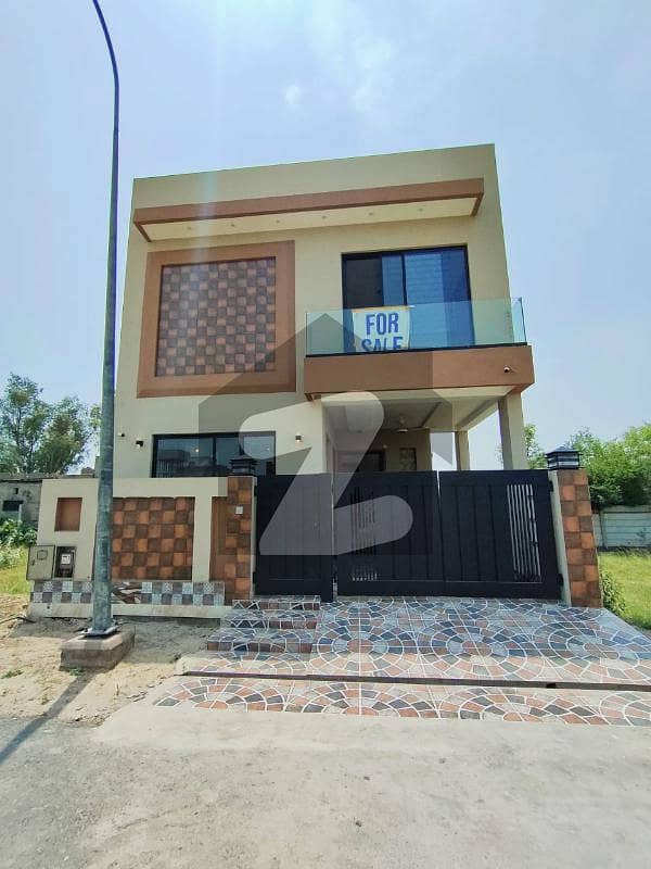 5.5 Marla Beautifully Designed House For Sale In 9 Town Dha Lahore