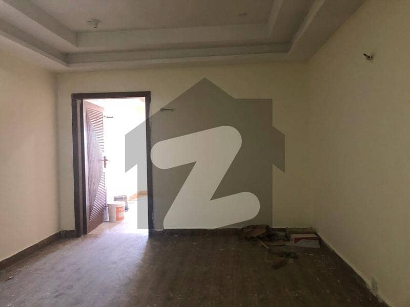 1 Bed Flat For Sale On 2nd Floor In Linear Commercial Bahria Town Phase 8