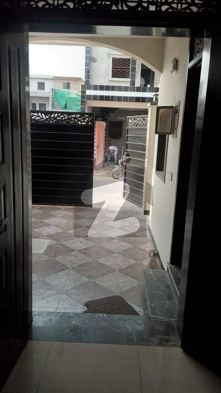 الرحمان گارڈن فیز 2 الرحمان گارڈن لاہور میں 5 کمروں کا 5 مرلہ مکان 45 ہزار میں کرایہ پر دستیاب ہے۔